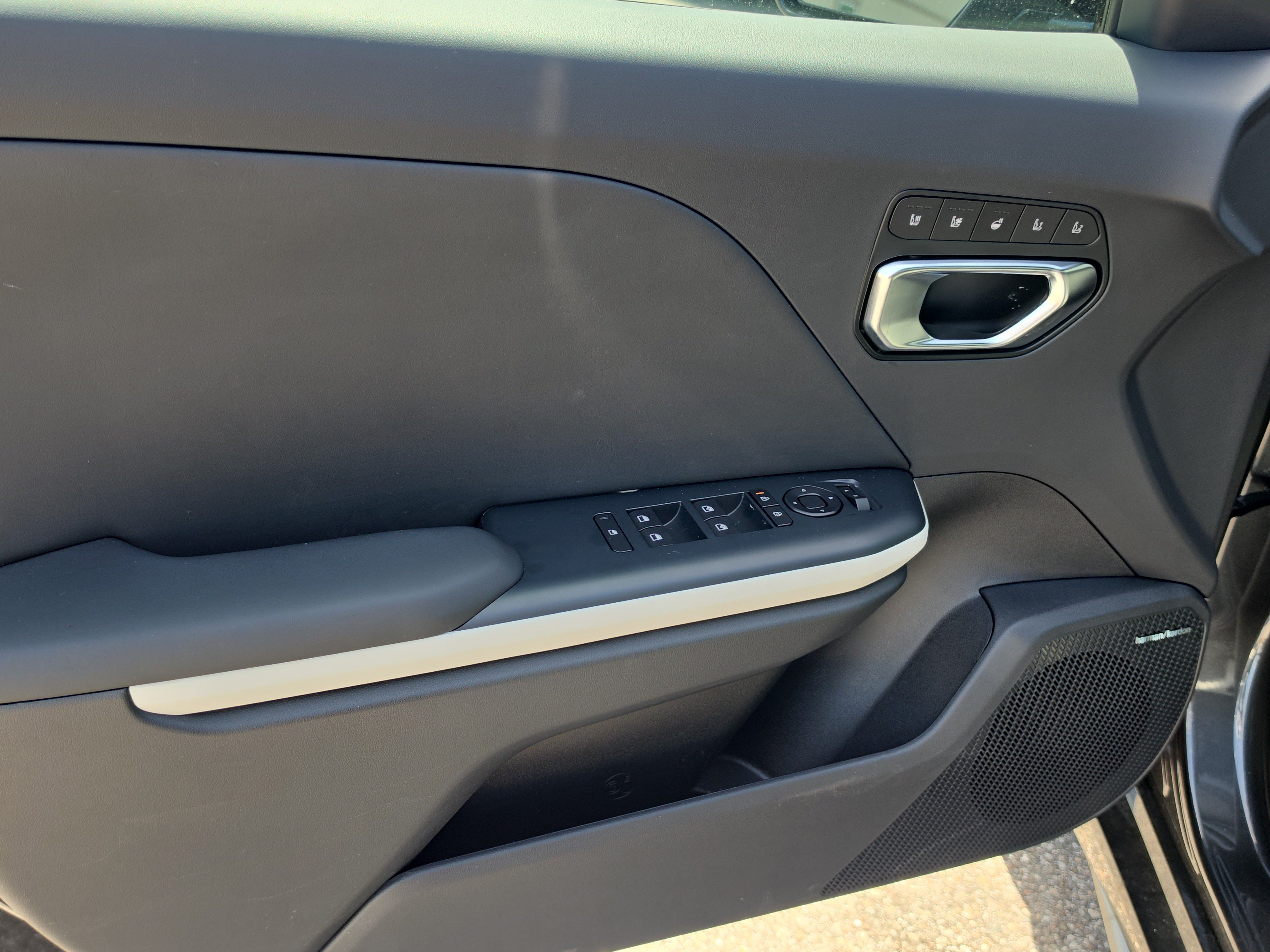 New 2026 Interstellar Gray Kia GT-Line Turbo image 17