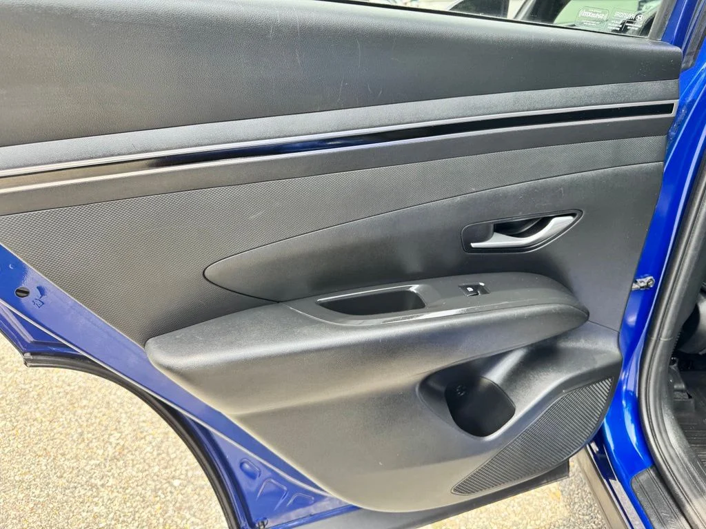 Used 2022 Blue Hyundai SEL image 12
