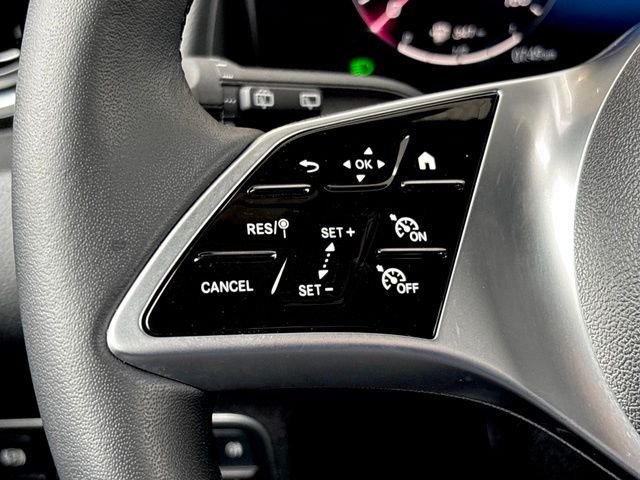 Used 2026 Black Mercedes-Benz GLB 250 image 29