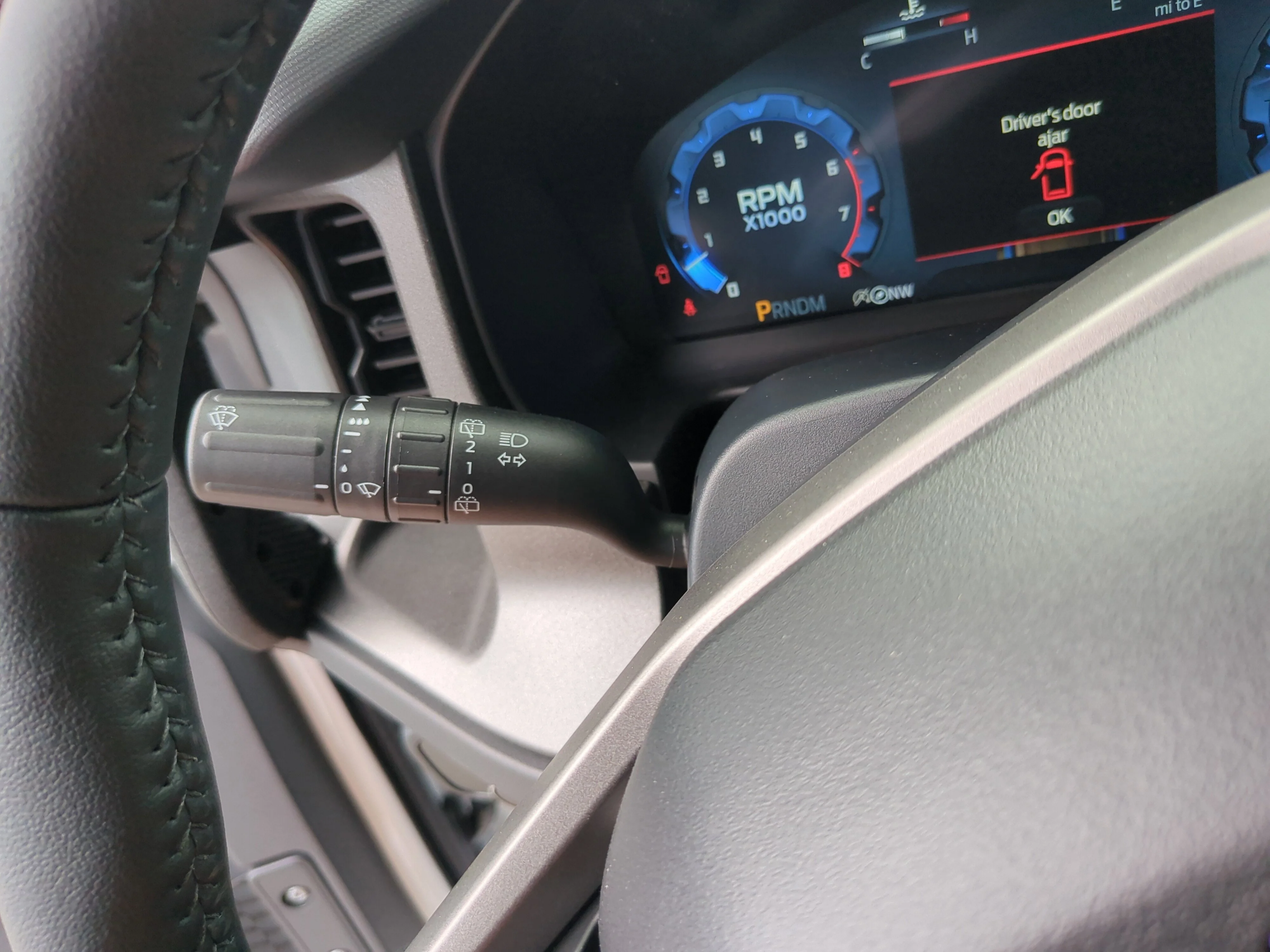 New 2026 Oxford White Ford Badlands® image 31