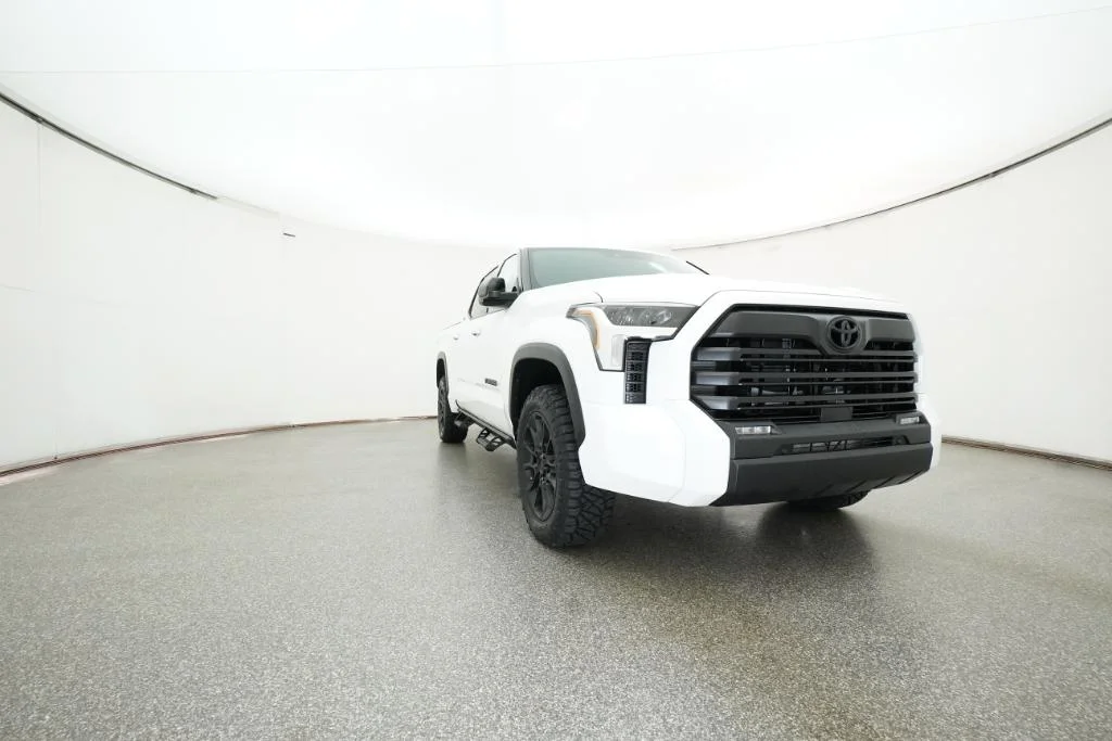 New 2026 Ice Cap Toyota SR5 image 30