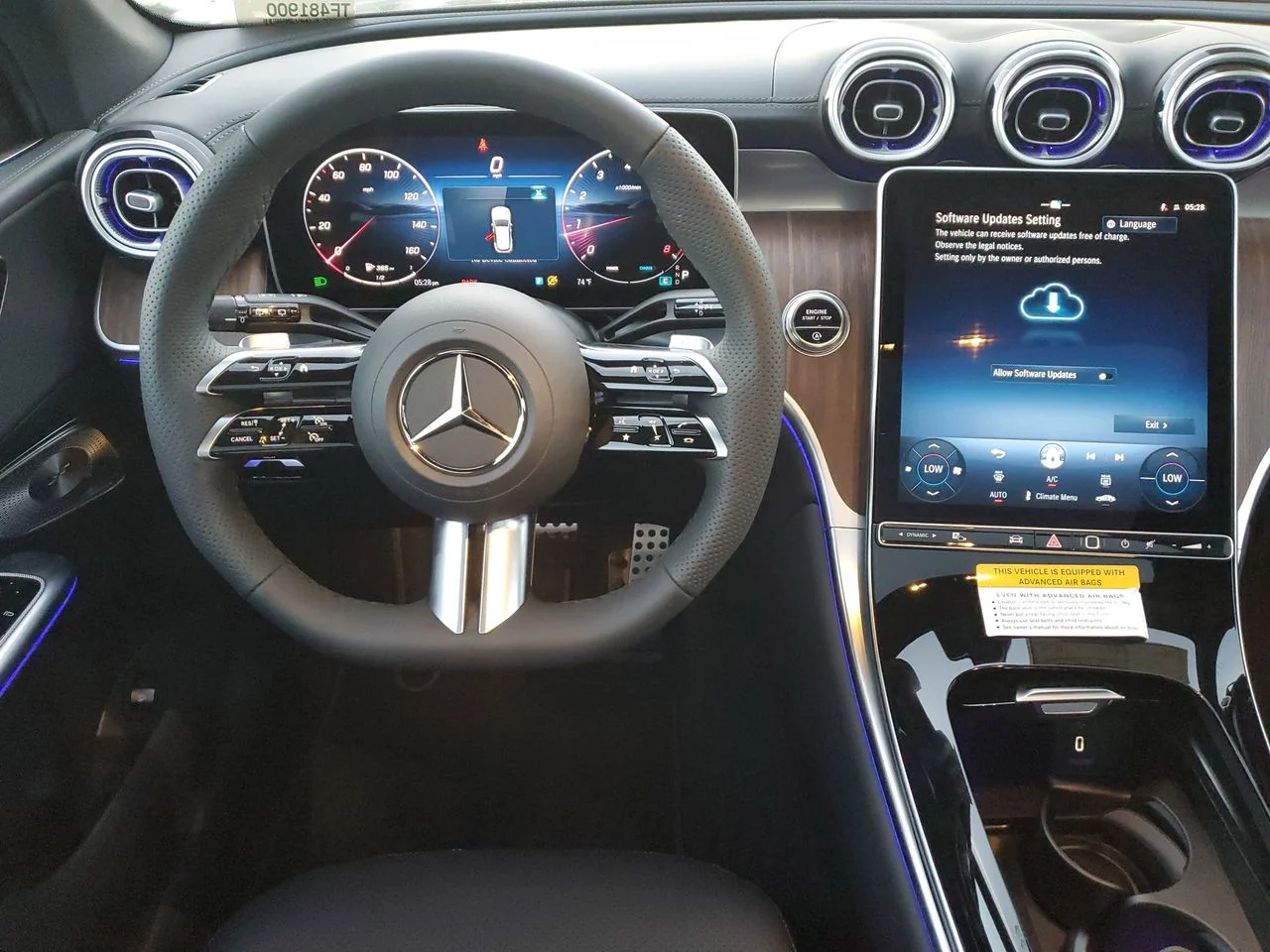 New 2026 Graphite Grey Metallic Mercedes-Benz GLC 300 image 13