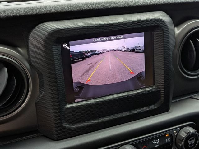 Used 2023 Black Jeep Sport image 21