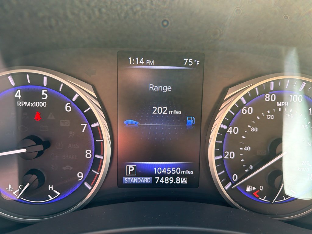 Used 2018 Blue INFINITI 3.0t LUXE image 17