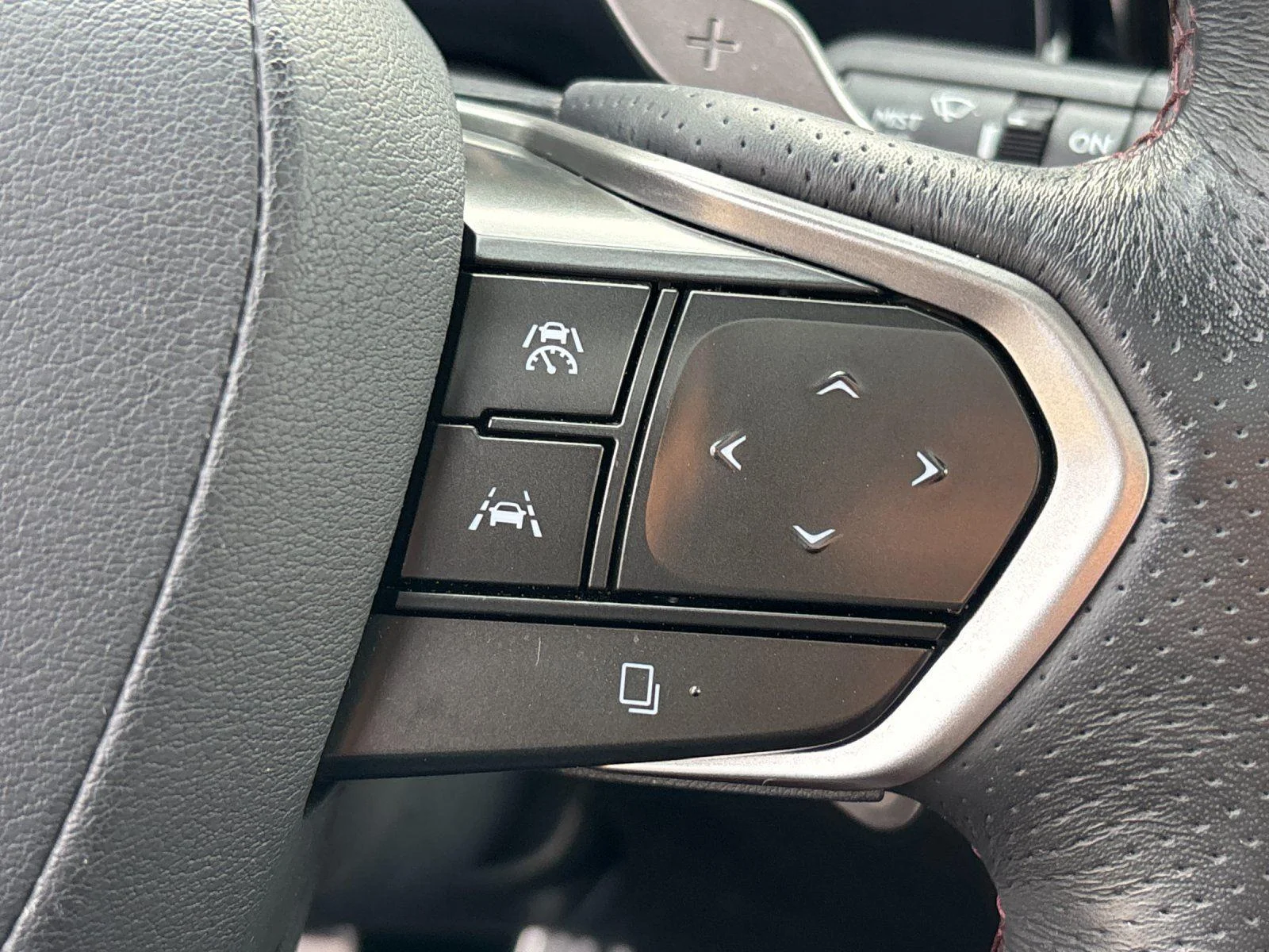 Used 2023 Nebula Gray Pearl Lexus RX 350 F SPORT Handling image 20