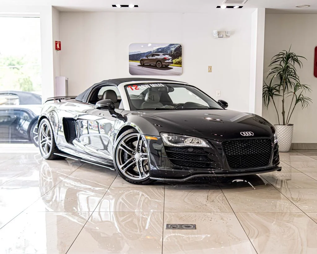 Used 2012 Blue Audi 5.2 image 6