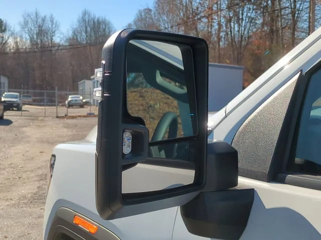 New 2024 Summit White GMC Pro image 10