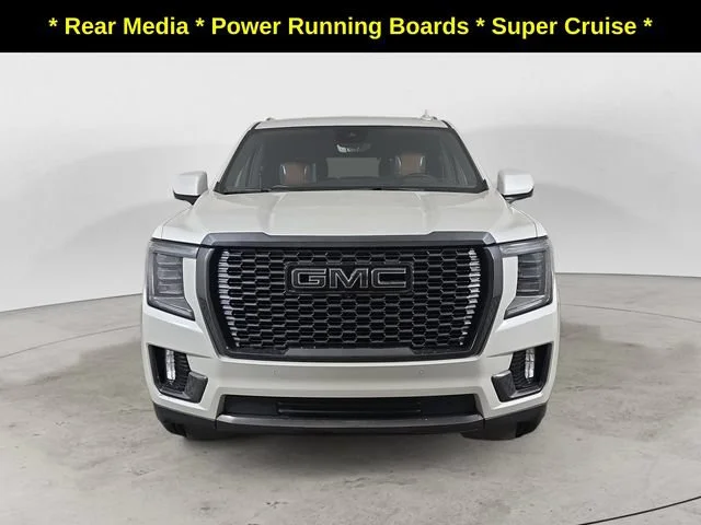 Used 2024 White Frost Tricoat GMC Denali Ultimate image 2