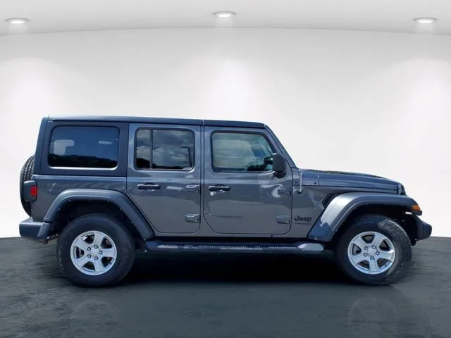 Used 2022 Gray Jeep Unlimited Sport S image 7