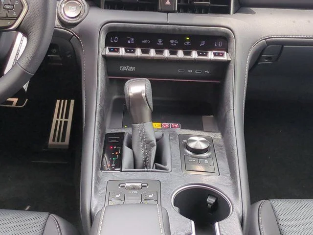 2026 Lexus IS 350 F SPORT - Photo 18