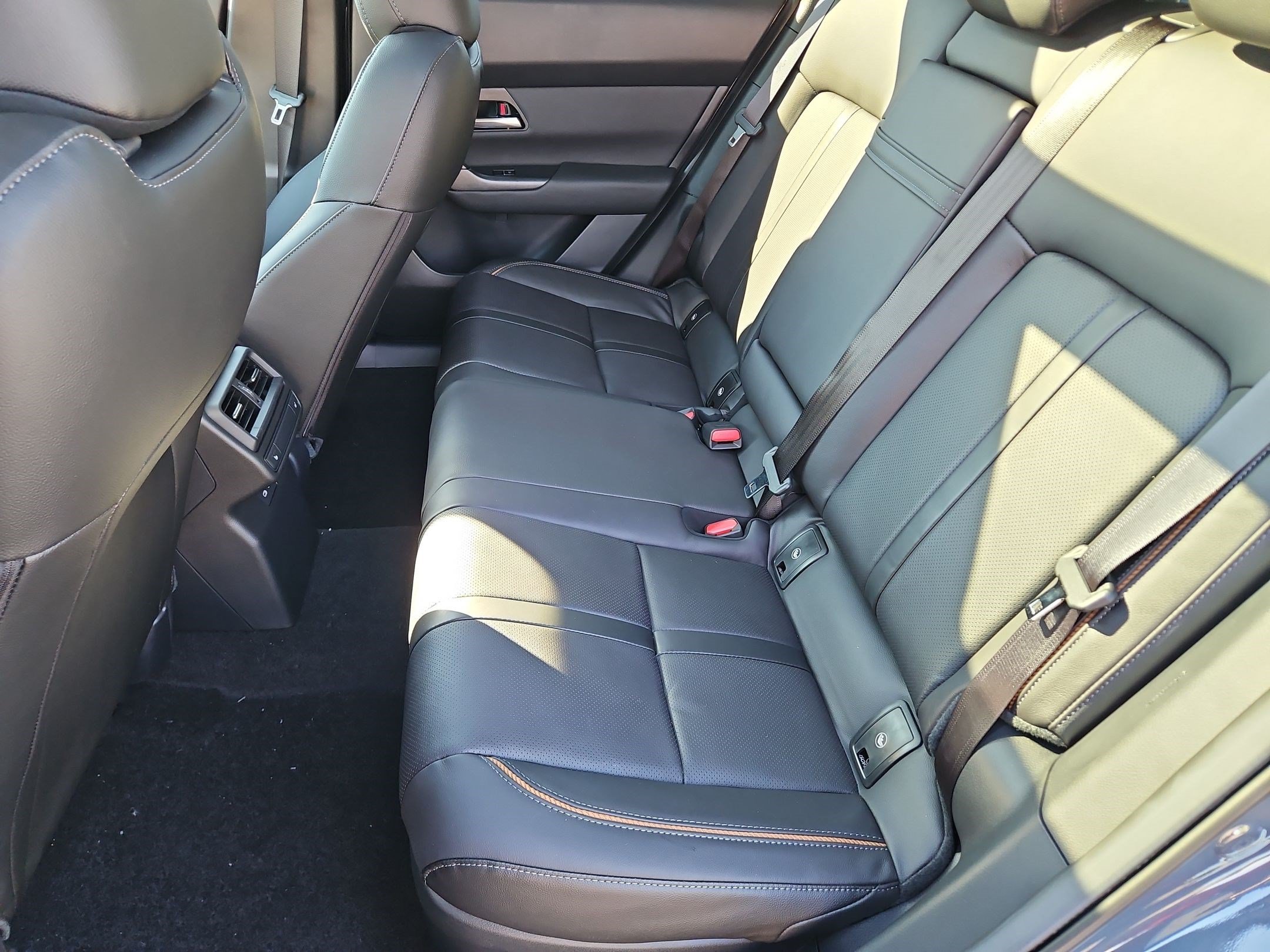 New 2026 Polymetal Gray Metallic Mazda Premium Plus image 6