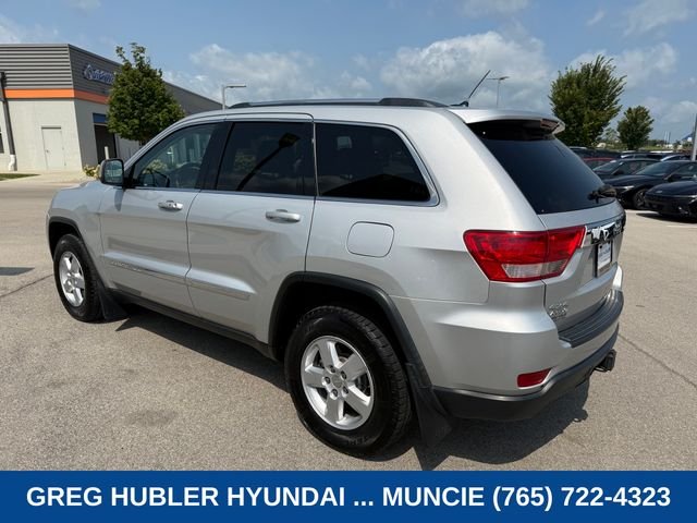 Used 2013 Silver Jeep Laredo image 7