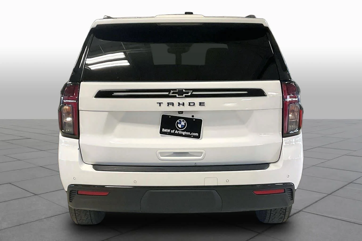 Used 2024 Summit White Chevrolet Z71 image 6
