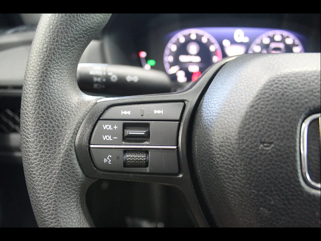 Certified Used 2025 Platinum White Pearl Honda SE image 27