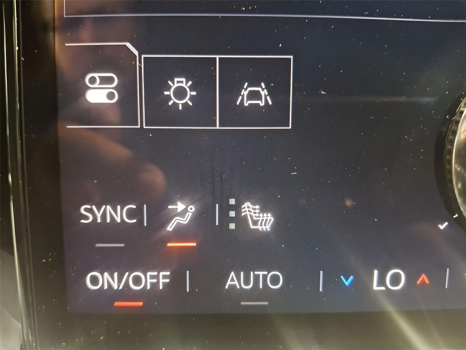 Used 2026 Summit White GMC AWD Elevation image 31