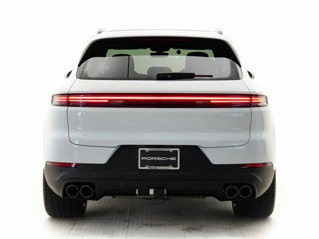 Certified Used 2025  Porsche  image 33