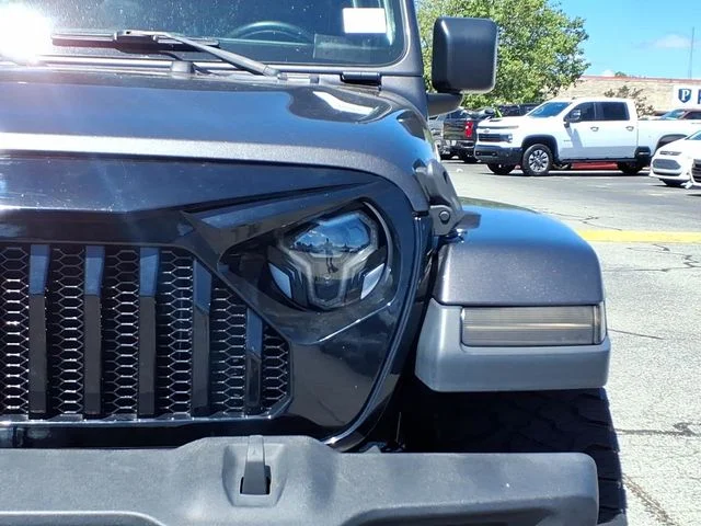 Used 2018 Gray Jeep Unlimited Sahara image 25