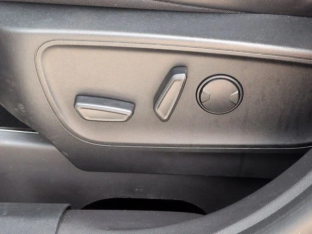 Certified Used 2023 Vapor Blue Ford Platinum image 21