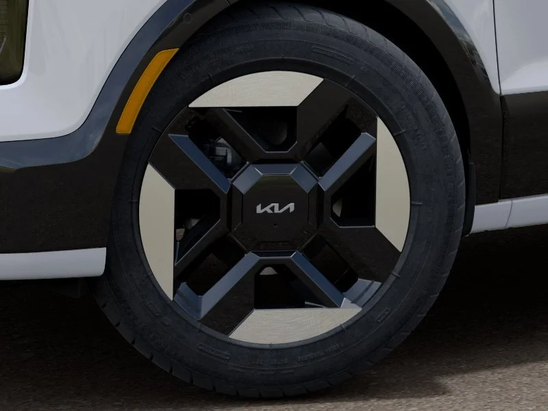 New 2027 Snow White Pearl Kia SX Touring image 9