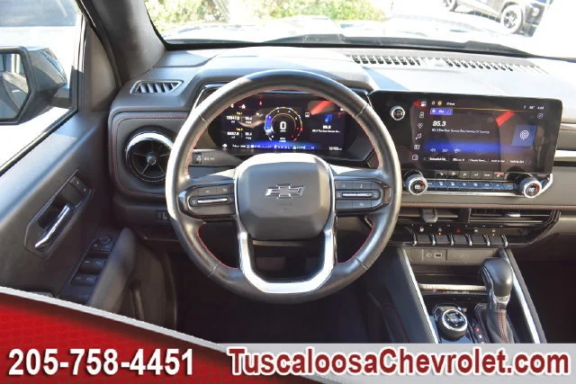 Used 2025 Black Chevrolet Z71 image 27