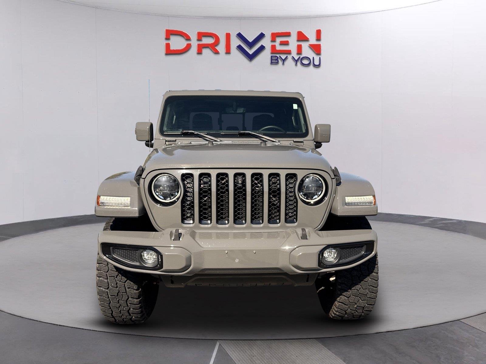 Used 2023 Sting-Gray Clearcoat Jeep High Altitude image 7