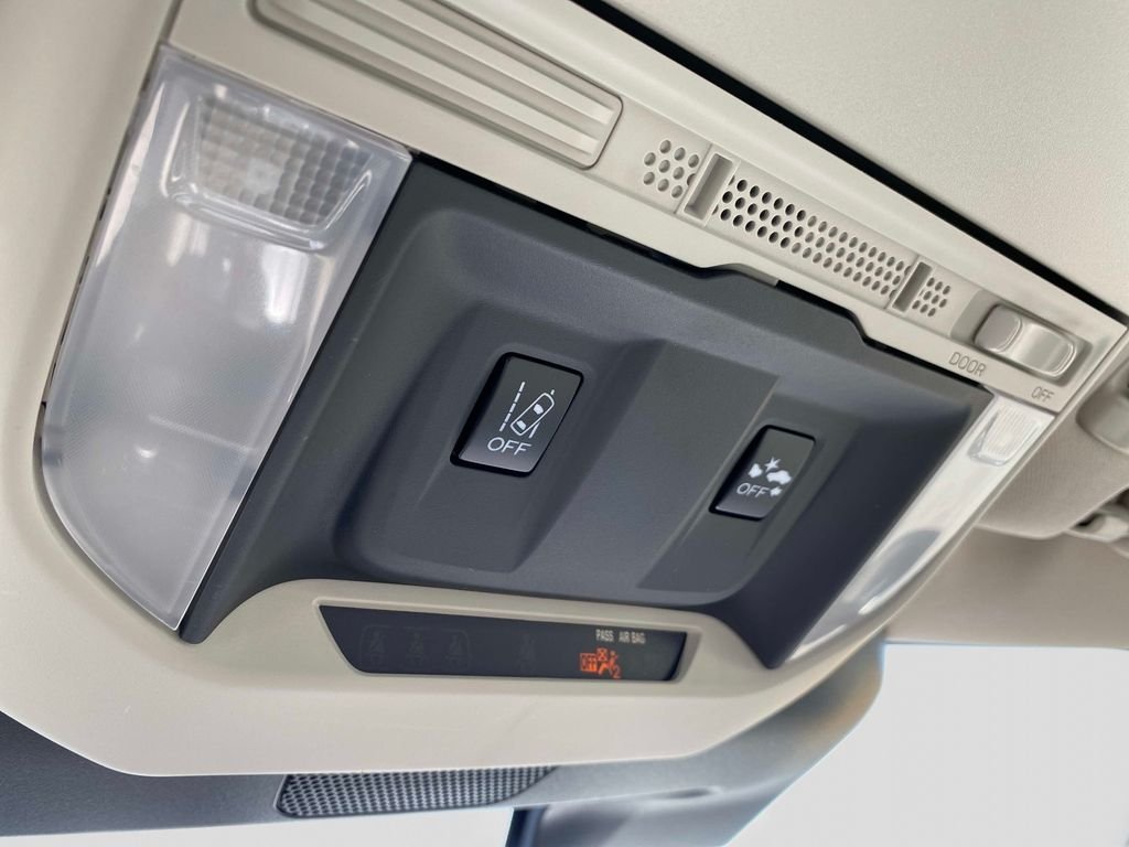 Used 2024 Gray Subaru Base image 32