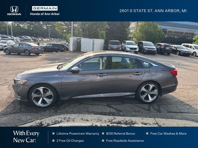 Used 2018 Modern Steel Metallic Honda Touring 2.0T image 2