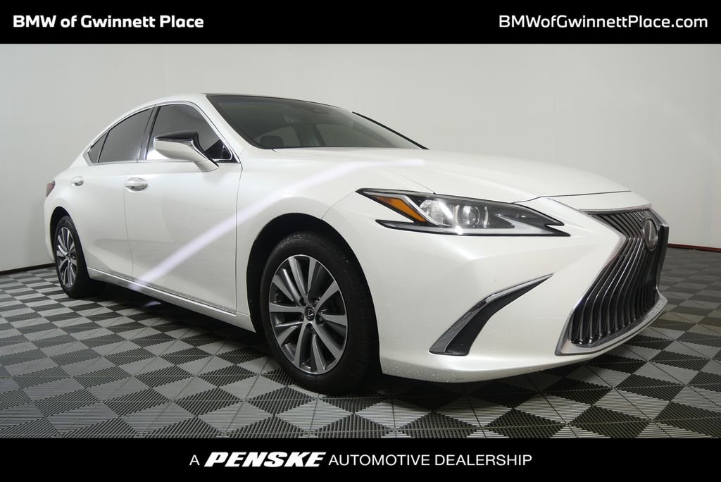 Used 2019 White Pearl Lexus 350 image 1