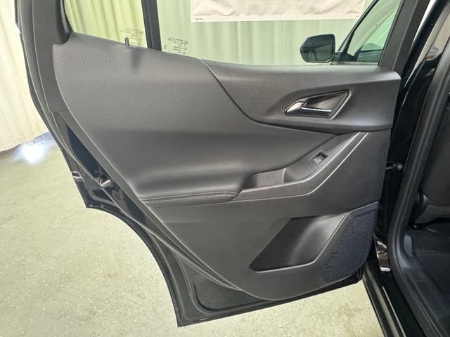 2027 Chevrolet Equinox LT - Photo 27