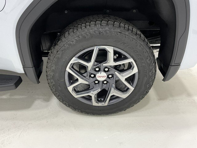 2026 GMC Sierra 1500 SLT - Photo 12