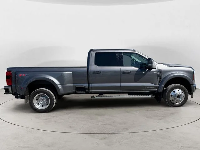Certified Used 2025  Ford Lariat image 4