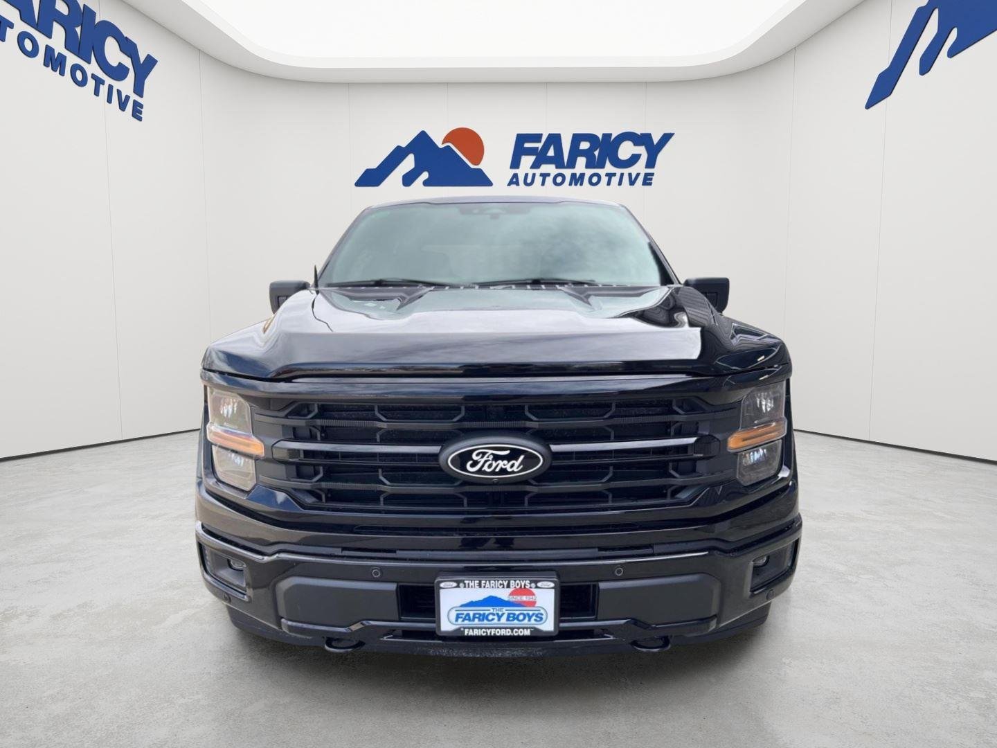 New 2026 Agate Black Metallic Ford XLT image 43