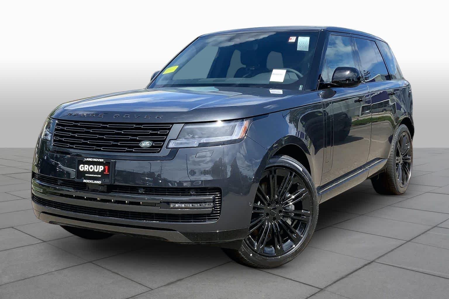 New 2026 Carpathian Grey LAND ROVER SE image 1