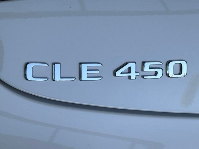 New 2026 MANUFAKTUR Moonlight White Metallic Mercedes-Benz CLE 450 image 6