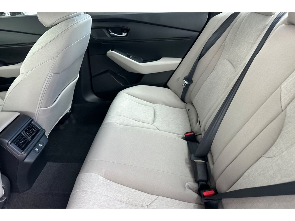New 2026 Platinum White Pearl Honda SE image 14