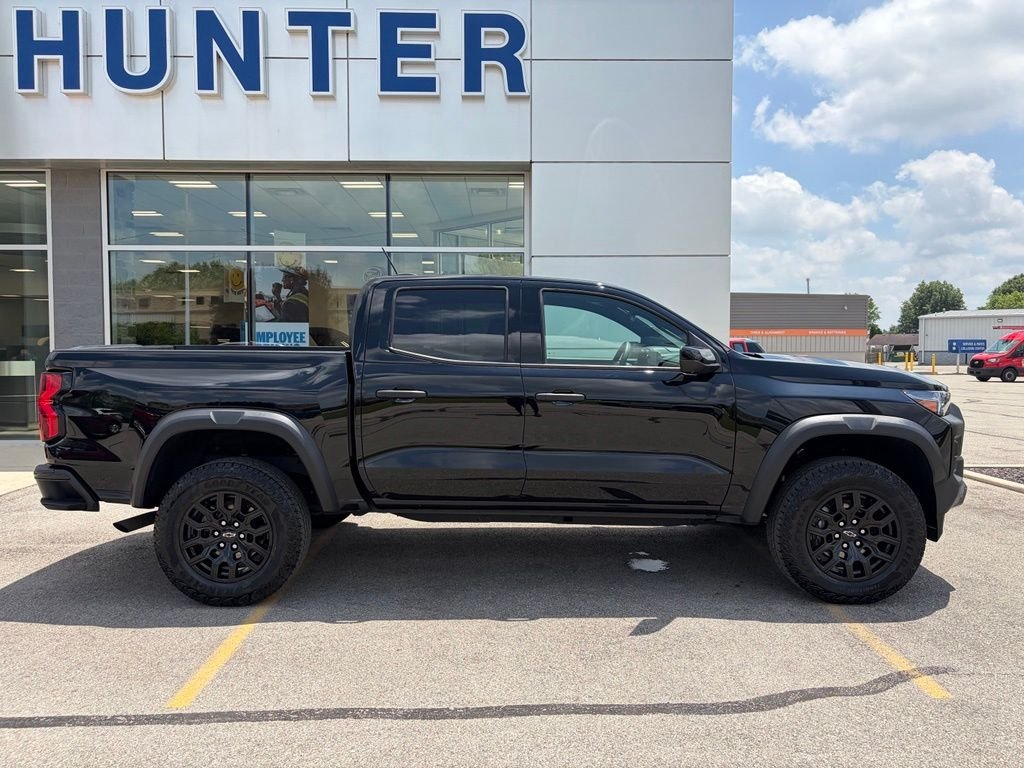 Used 2023 Black Chevrolet Trail Boss image 34