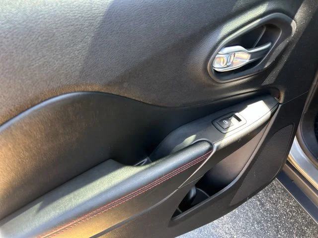 Used 2020 Beige Jeep Trailhawk image 20