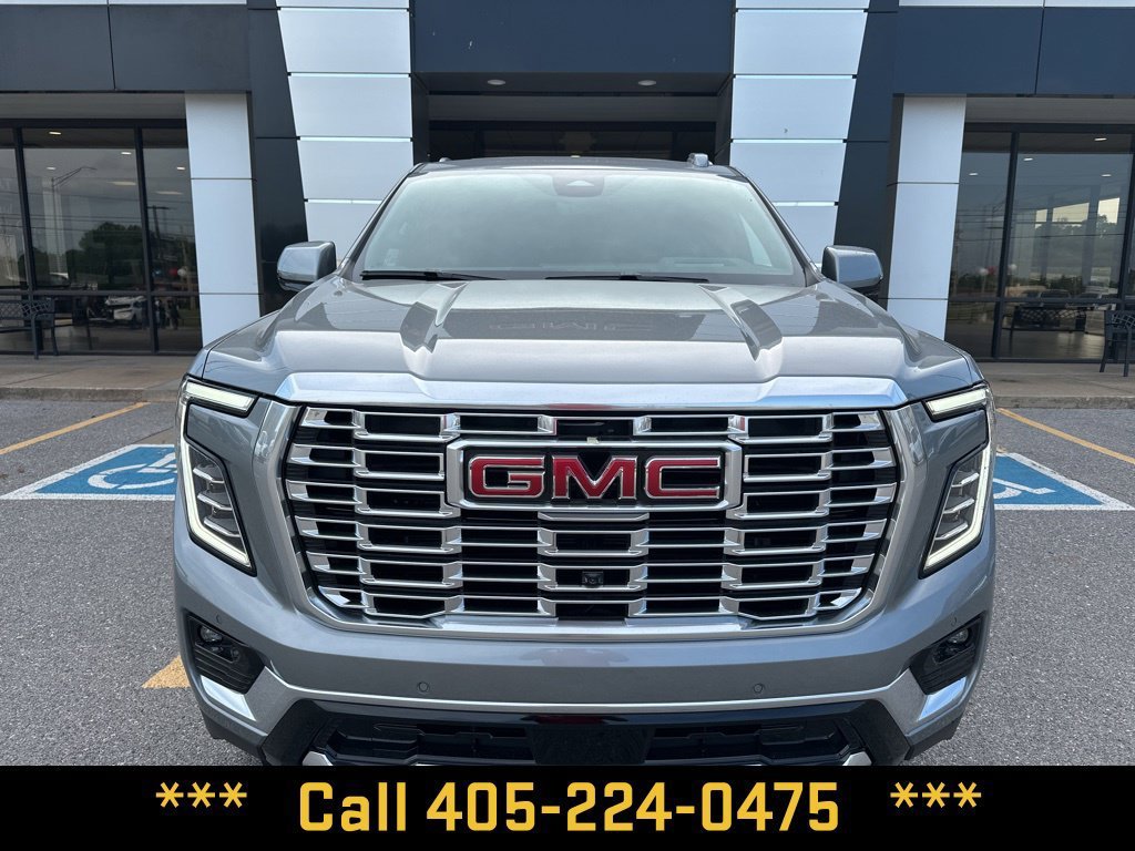 2026 GMC Yukon Denali - Photo 10