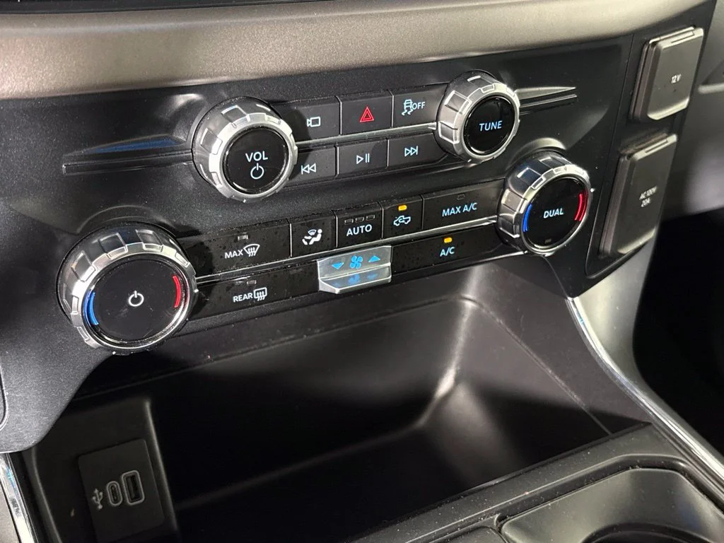 Used 2025 Red Ford XLT image 38