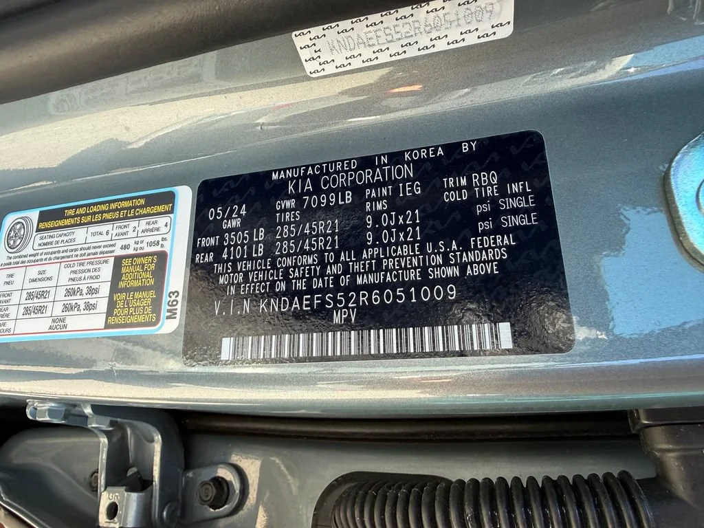 Certified Used 2024 Iceberg Green Kia GT-Line image 19
