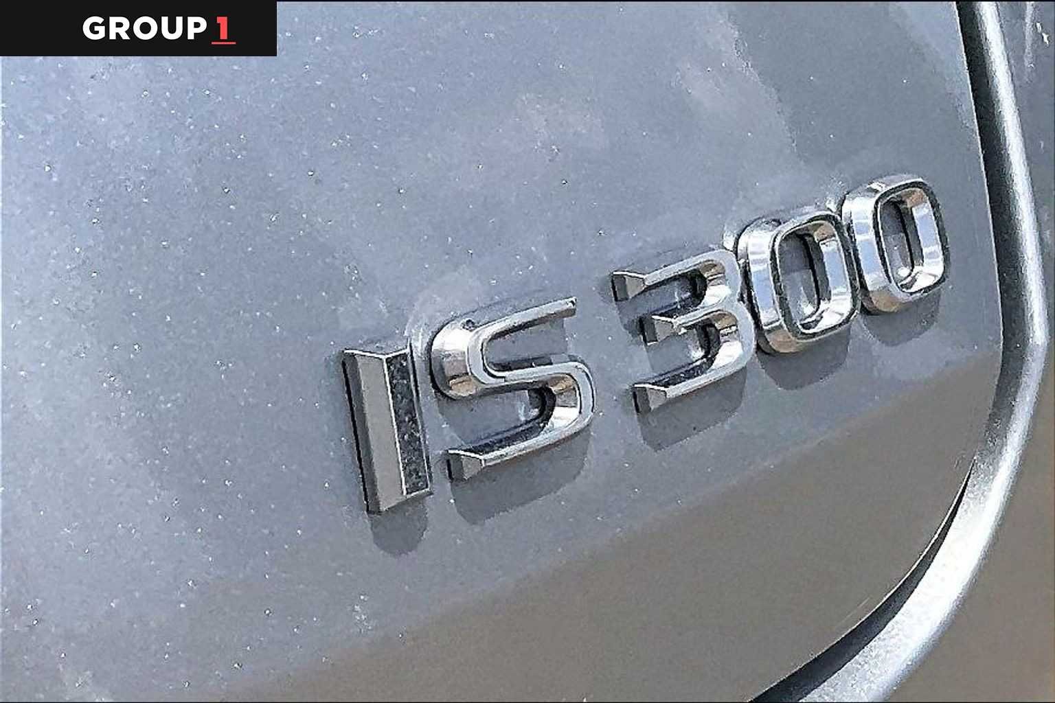 Used 2023 Iridium Lexus  image 28