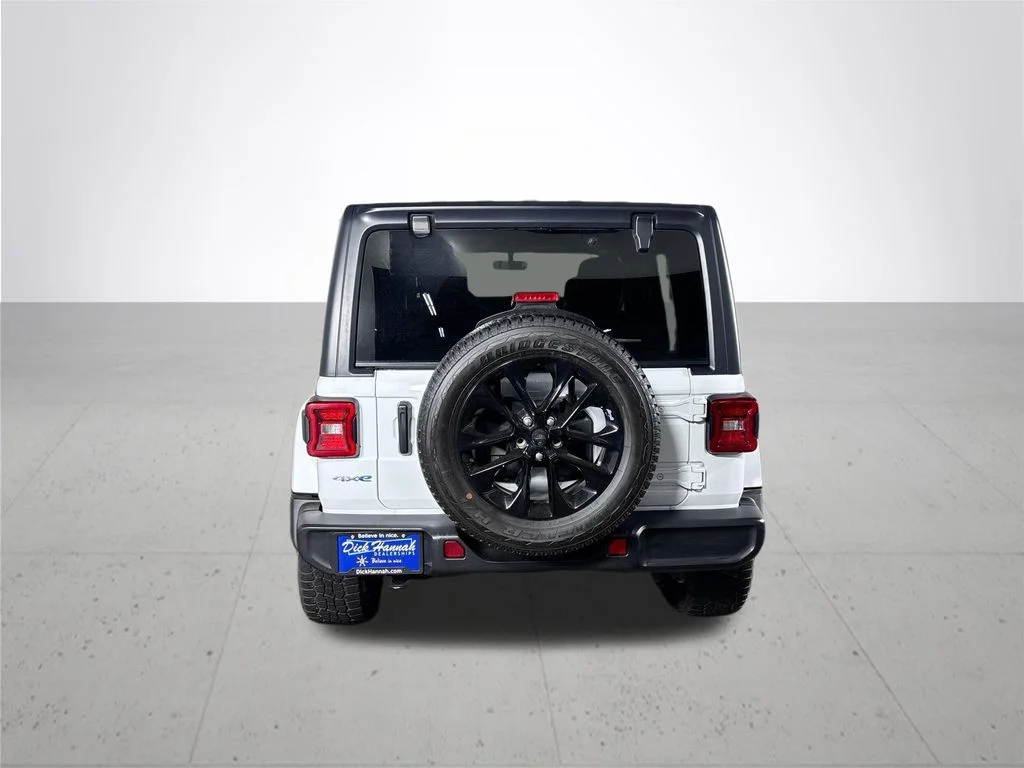 Used 2021 White Jeep Unlimited Sahara 4xe image 7