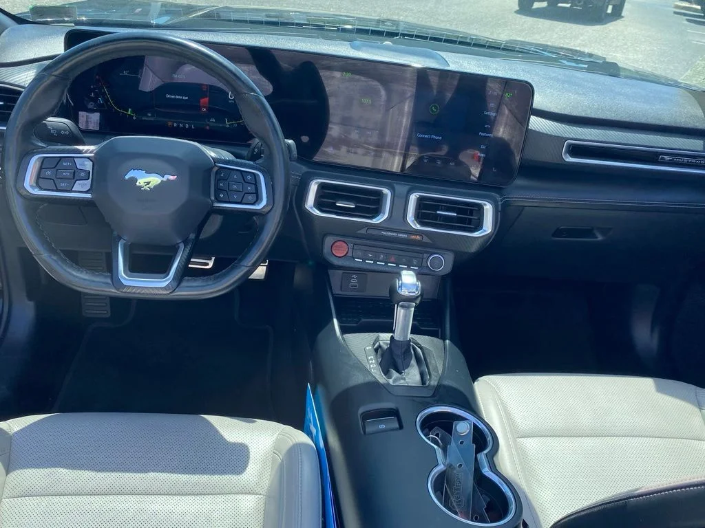 2024 Ford Mustang EcoBoost Premium - Photo 9