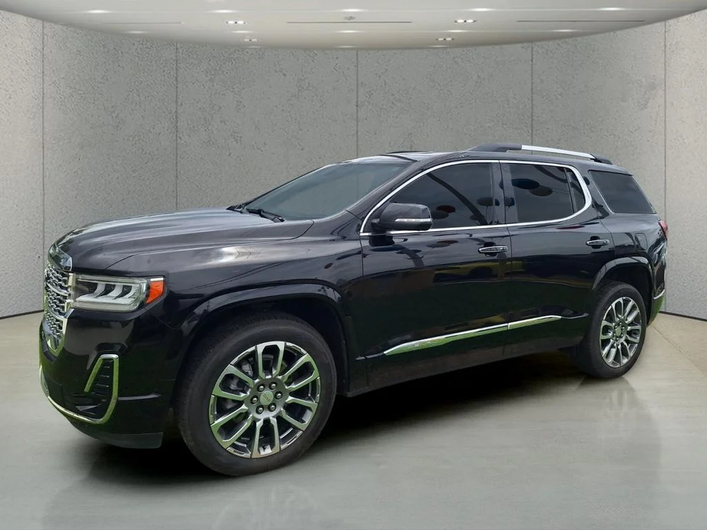 2022 GMC Acadia Denali FWD's photo