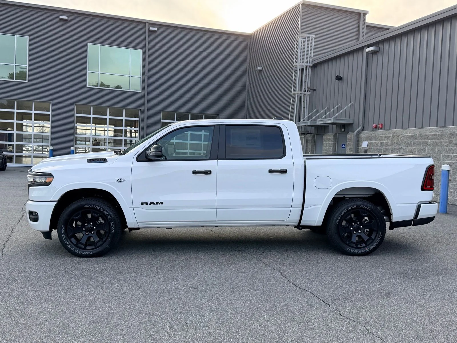 New 2026 Bright White Clearcoat RAM Big Horn/Lone Star image 5