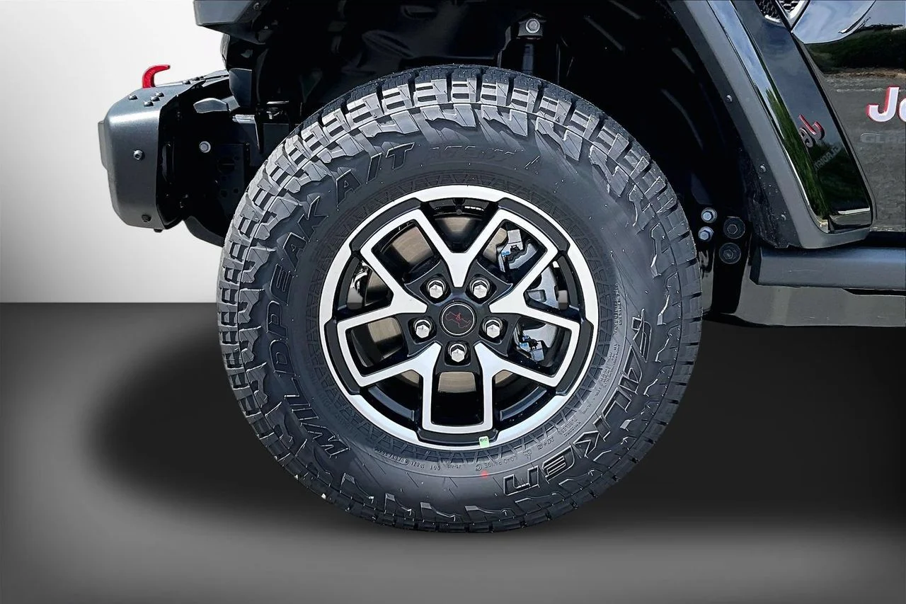 New 2026 Black Clear-Coat Exterior Paint Jeep Rubicon X image 29