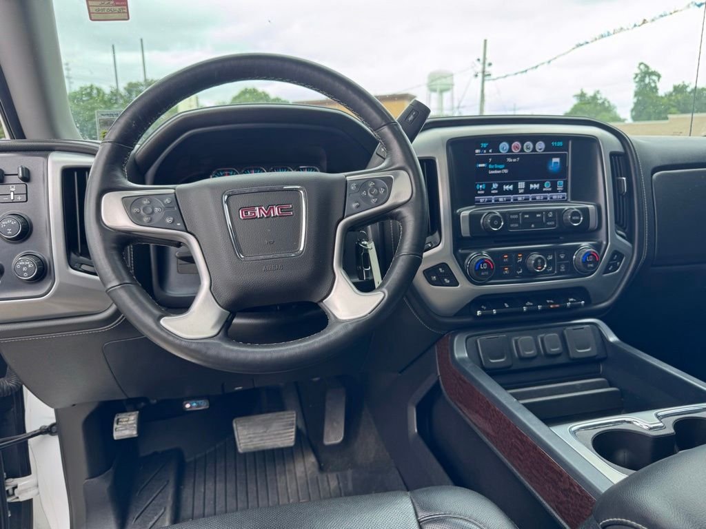 Used 2018 White GMC SLT image 13
