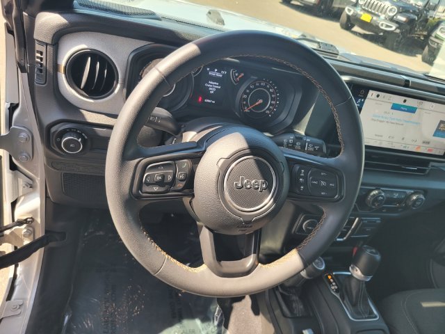 Used 2024 Silver Jeep Sport S image 30