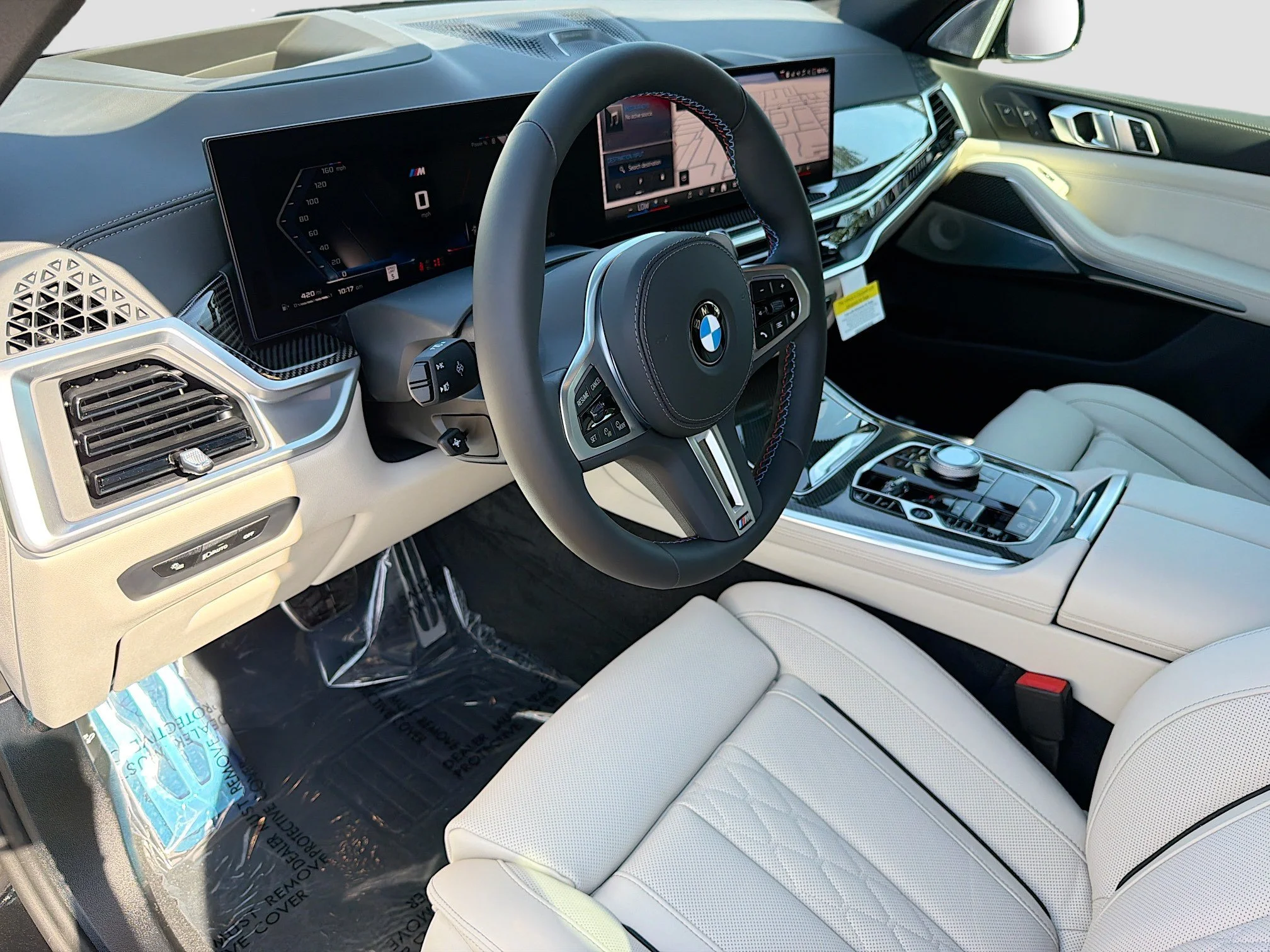 New 2026 Black Sapphire Metallic BMW M60i image 27
