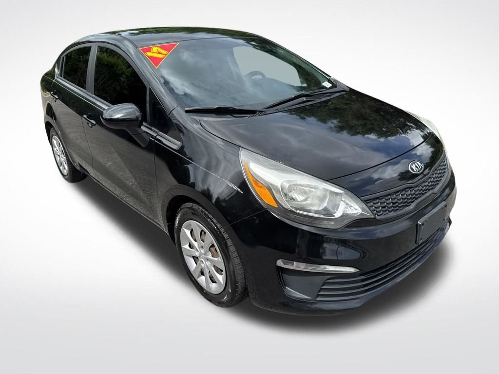 Used 2017 Black Kia LX image 3